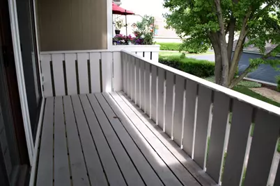 285 Mayfair Lane #2C, Schaumburg, IL 60193 - Photo 18