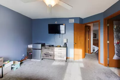 1669 Montclair Drive, Elgin, IL 60123 - Photo 34