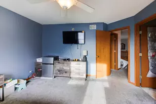 1669 Montclair Dr, Elgin, IL 60123 - Photo 34