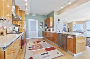 340 E Randolph St, Chicago, IL 60601 - Photo 6