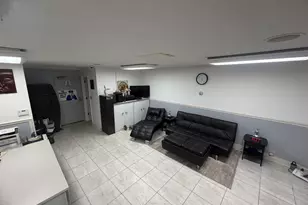 4600 N Cumberland Ave, Chicago, IL 60656 - Photo 8