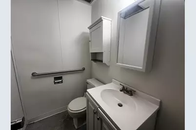 9957 S Roberts Road #B, Palos Hills, IL 60465 - Photo 10