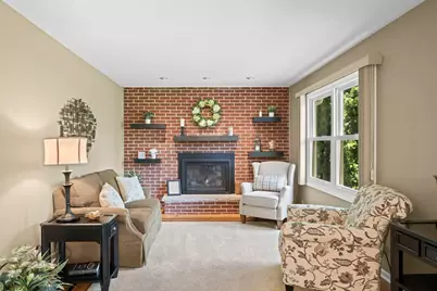 3515 Treaty Lane, Hoffman Estates, IL 60192 - Photo 8