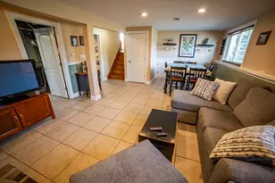 10435 Barnard Dr, Chicago Ridge, IL 60415 - Photo 18