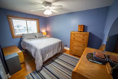 10435 Barnard Drive, Chicago Ridge, IL 60415 - Photo 12