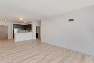 1901 S Calumet Ave, Chicago, IL 60616 - Photo 6