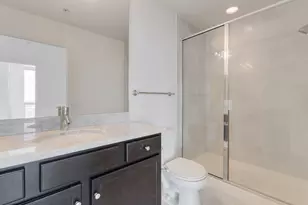 1901 S Calumet Ave, Chicago, IL 60616 - Photo 10