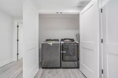 5729 W Ohio Street, Chicago, IL 60644 - Photo 24