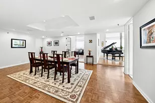 680 N Lake Shore Dr, Chicago, IL 60611 - Photo 14