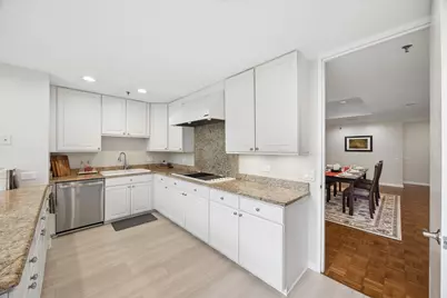 680 N Lake Shore Drive #221, Chicago, IL 60611 - Photo 24