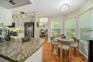 2619 Burton Dr, Westchester, IL 60154 - Photo 12