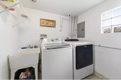 7528 Churchill Street, Morton Grove, IL 60053 - Photo 22