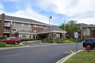 801 N McLean Blvd, Elgin, IL 60123 - Photo 2