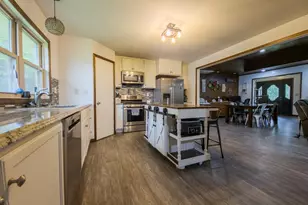 4657 Bridgeport Rd, Chicago, IL 62417 - Photo 8