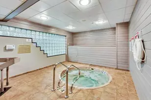 10 E Ontario St, Chicago, IL 60611 - Photo 20