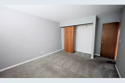 2716 Yorkshire Court, Aurora, IL 60502 - Photo 10