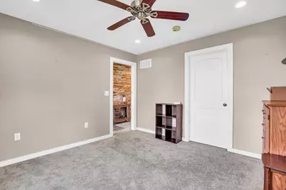 8909 N 2300 East Road, Fairbury, IL 61739 - Photo 36