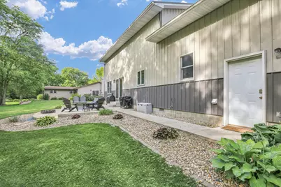 8909 N 2300 East Road, Fairbury, IL 61739 - Photo 52