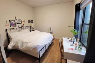 923 W Waveland Ave, Chicago, IL 60613 - Photo 8