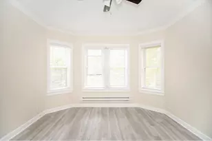 6465 W Roscoe St, Chicago, IL 60657 - Photo 8
