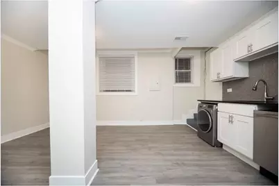 648.5 W Roscoe Street #GD, Chicago, IL 60657 - Photo 8