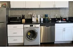 2129 N Dayton St, Chicago, IL 60614 - Photo 2