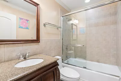 822 E Prairie Avenue, Des Plaines, IL 60016 - Photo 16