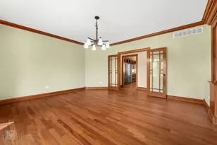 11N720 Muirhead Rd, Elgin, IL 60124 - Photo 10