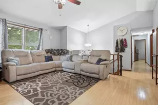 301 Bentley Dr, Normal, IL 61761 - Photo 2