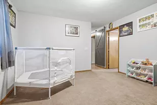 301 Bentley Dr, Normal, IL 61761 - Photo 14
