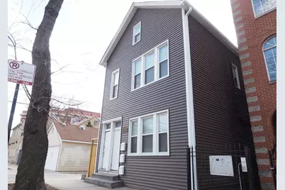 2115 W Wellington Avenue, Chicago, IL 60618 - Photo 1