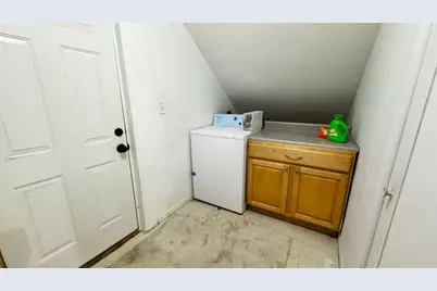 2115 W Wellington Avenue, Chicago, IL 60618 - Photo 12