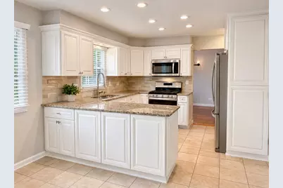 5N575 Abilene Trail, Bloomingdale, IL 60108 - Photo 2