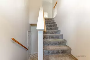 24852 W Gates Ln, Plainfield, IL 60585 - Photo 22