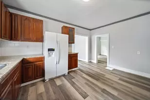 132 Akin Ave, Joliet, IL 60433 - Photo 6
