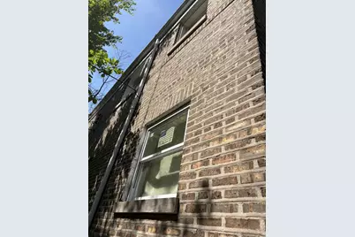 9815 S Clyde Avenue, Chicago, IL 60617 - Photo 16