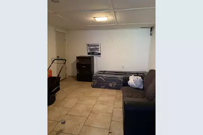 9815 S Clyde Avenue, Chicago, IL 60617 - Photo 14