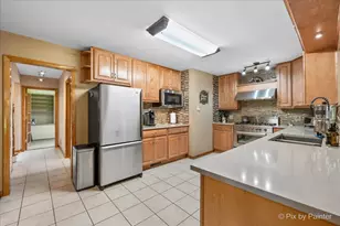 4N260 Walter Rd, Addison, IL 60101 - Photo 10