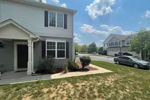 2516 Hillsboro Blvd, Aurora, IL 60503 - Photo 4