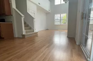 2516 Hillsboro Blvd, Aurora, IL 60503 - Photo 6