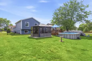 1158 Pinetree Ln, Bartlett, IL 60103 - Photo 4
