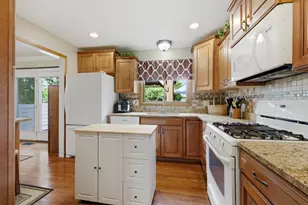 1158 Pinetree Ln, Bartlett, IL 60103 - Photo 12