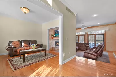 3068 E 1879th Road, Ottawa, IL 61350 - Photo 10