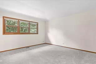 29 Mayfair Ln, Aurora, IL 60504 - Photo 22