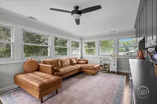 42 N 13th Ave, Saint Charles, IL 60174 - Photo 20