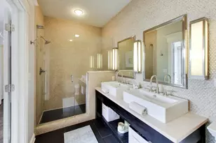 131 Dawson Dr, Elgin, IL 60120 - Photo 20
