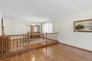 9242 N Washington St, Niles, IL 60714 - Photo 6