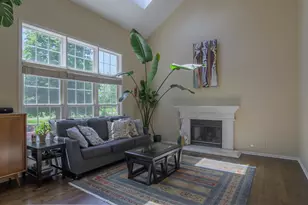 39W555 Sulley Dr, Geneva, IL 60134 - Photo 12