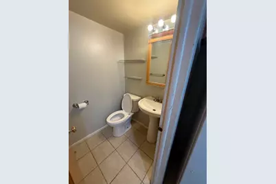 1302 Kingsbury Drive #E, Hanover Park, IL 60133 - Photo 8