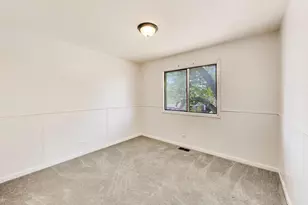 6235 Gold Cir, Hanover Park, IL 60133 - Photo 16
